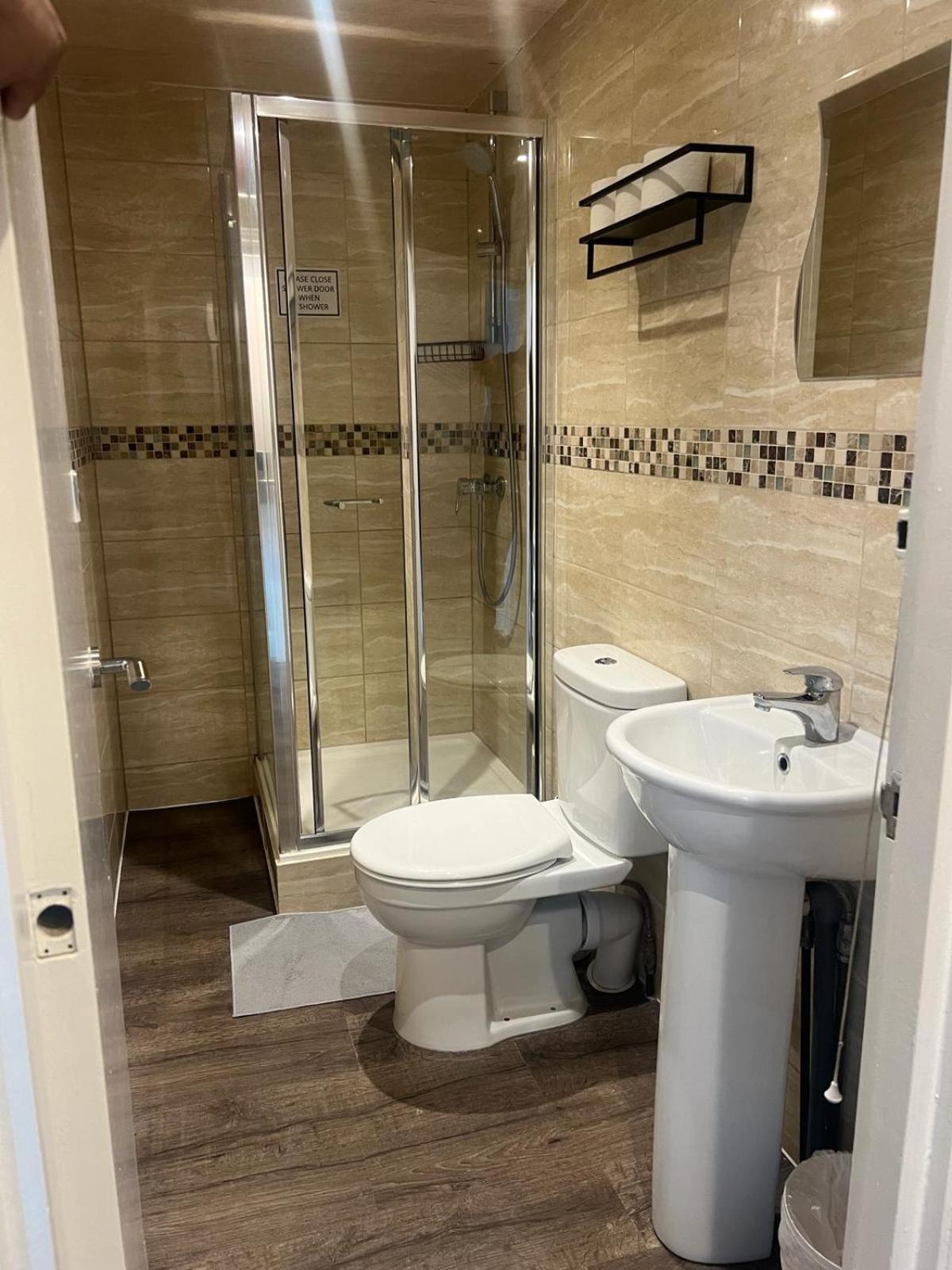Saba Rooms And Apartments London Luaran gambar
